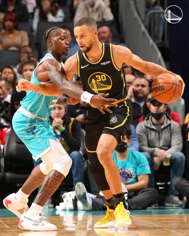 世界杯官方平台-赛季第二负勇士再暴露问题，决胜阵容空间严重不够