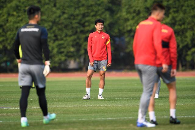 郑智首秀为荣誉而战？广州队全华班阵容正式开启