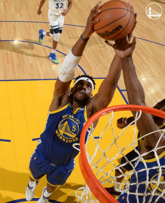 国际足联-嘴哥闪光掩勇士矛盾？格林与普尔爆发冲突随后伤退