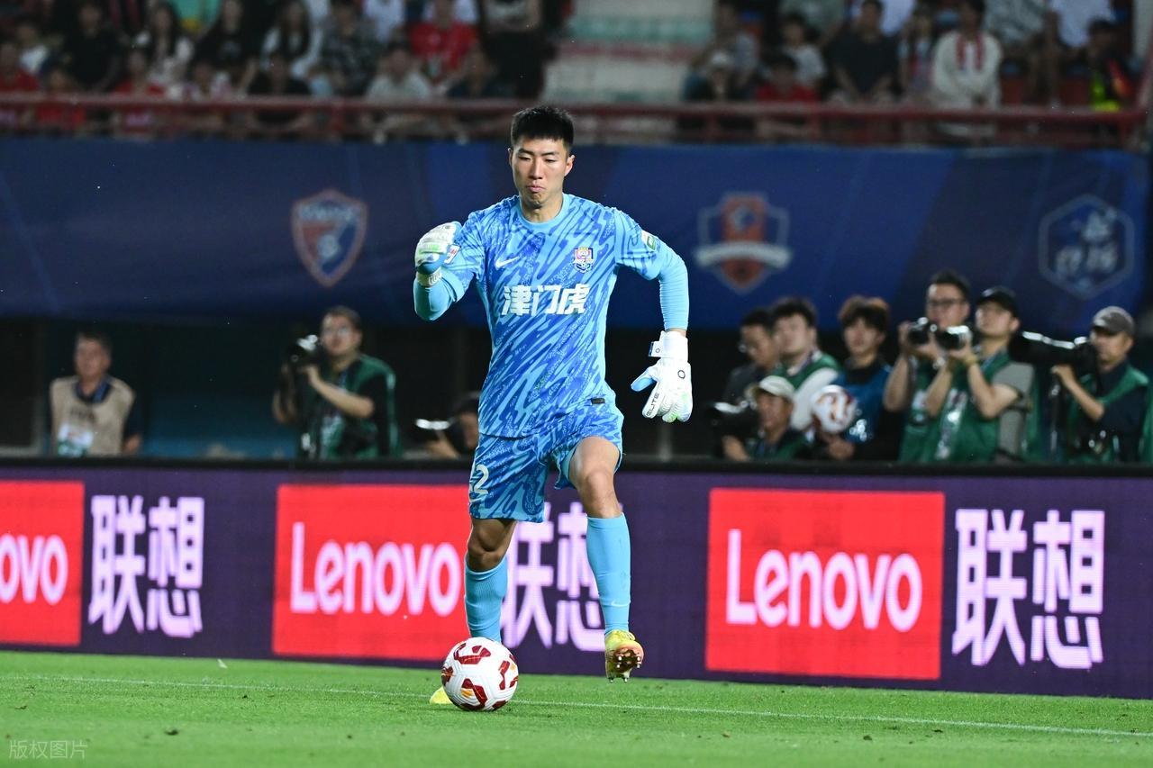 北美世界杯-意外吗？津门虎上演连续反转，功勋王牌留队仅3天，连夜宣布走人