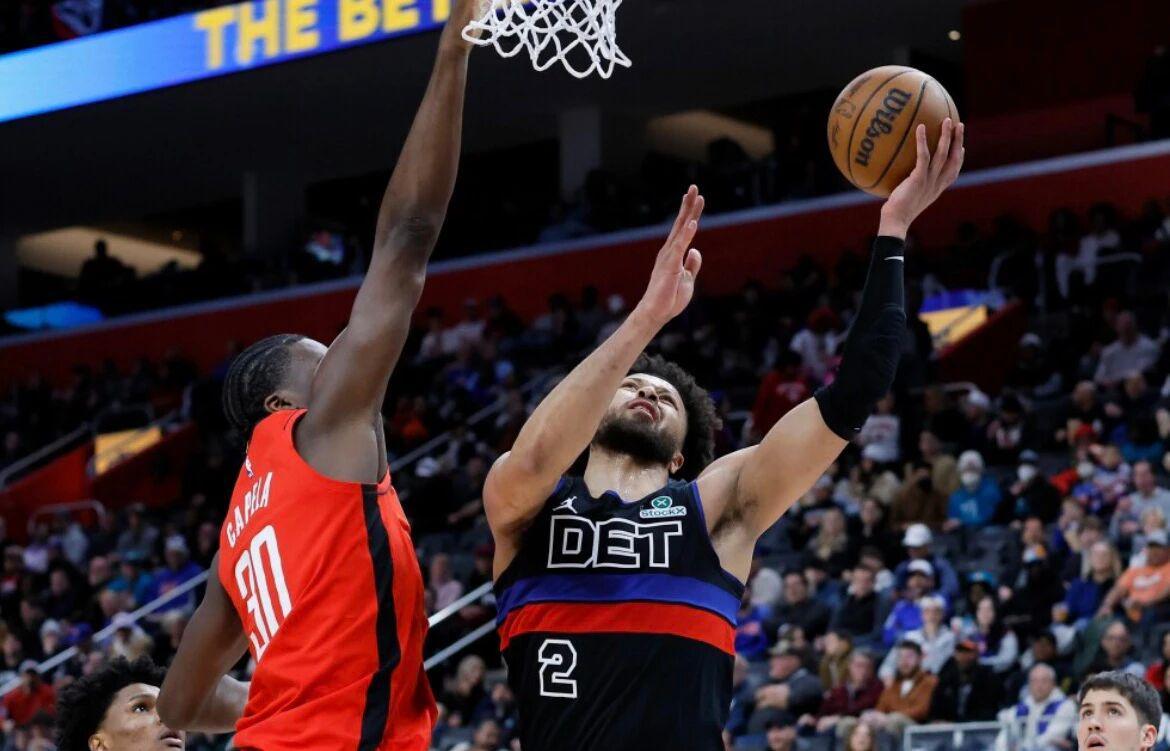 北美世界杯-杜兰特强拆东部第一活塞：犹豫就会败北