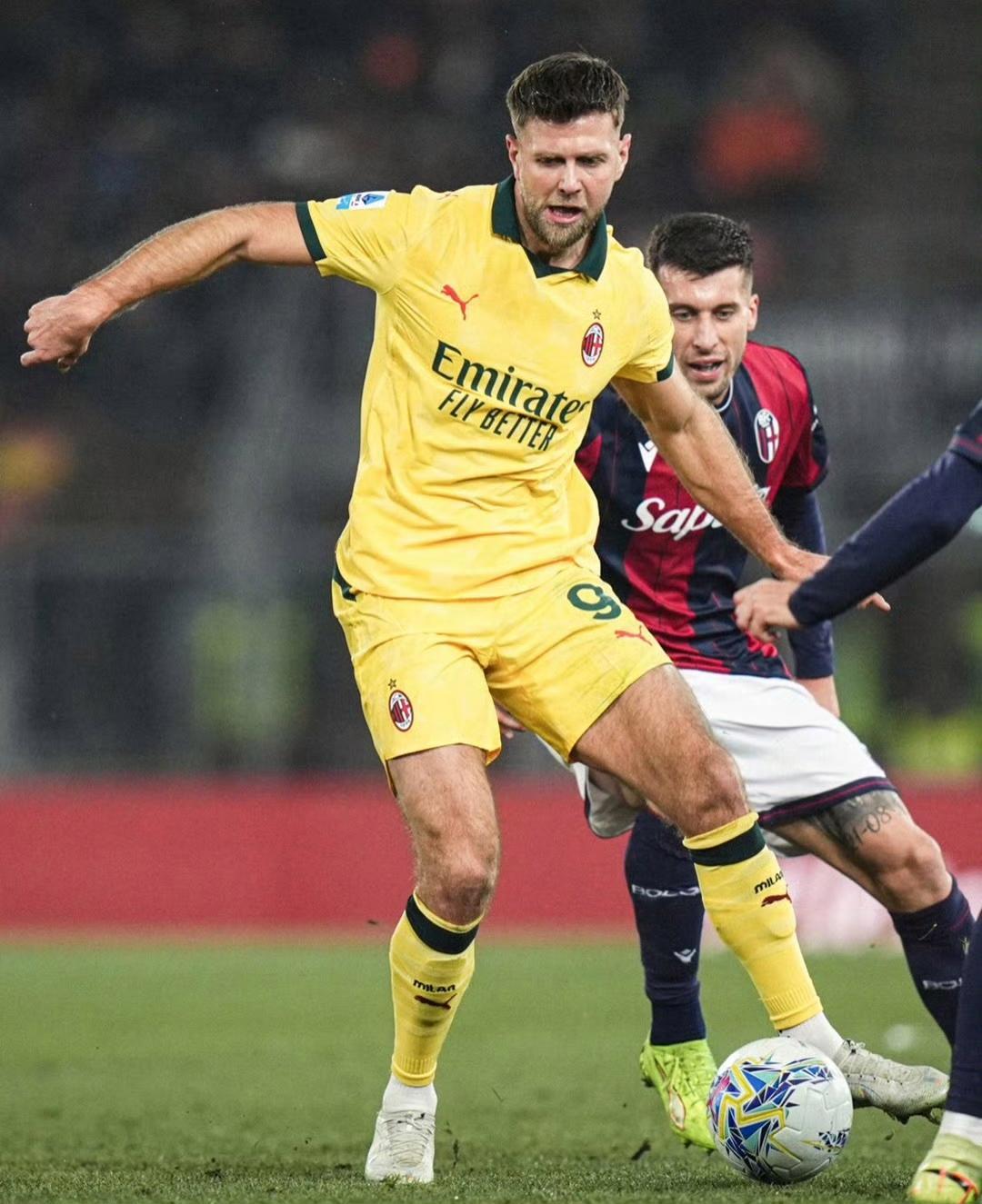 世界杯官网-又一个巴尔泰萨吉？米兰21岁右翼卫进步明显，成萨56合格轮换